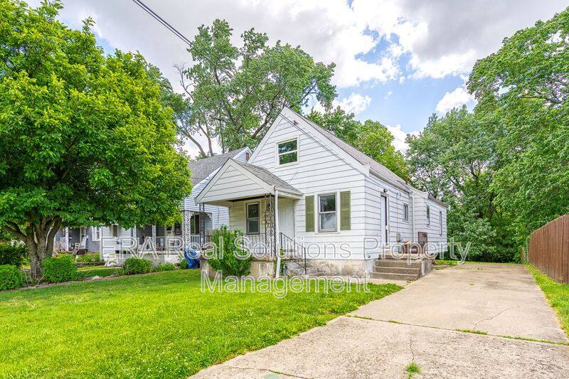House for rent at 7032 La Boiteaux Ave, Cincinnati, OH 45239