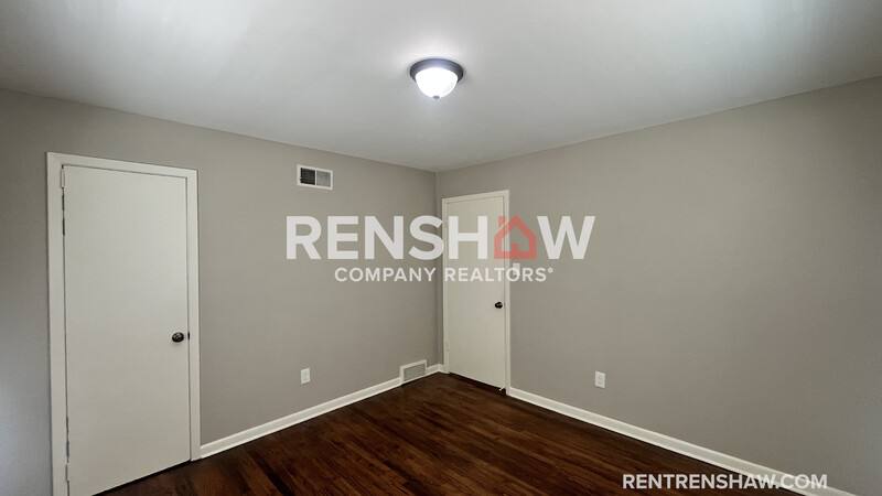 House for rent at 121 W St, Collierville, TN 38017