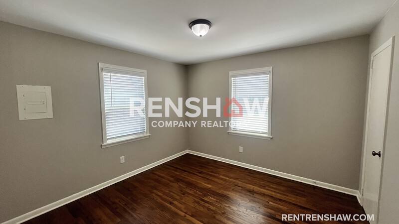House for rent at 121 W St, Collierville, TN 38017