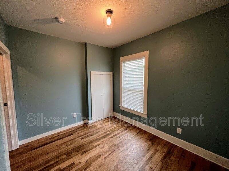 Apartment for rent at 3217 NW 29th St #103, Fort Worth, TX 76106
