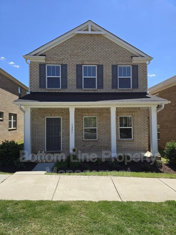House for rent at 1221 Colgher St, Charlotte, NC 28227