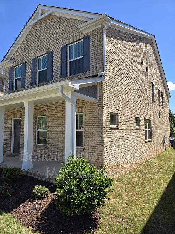 House for rent at 1221 Colgher St, Charlotte, NC 28227
