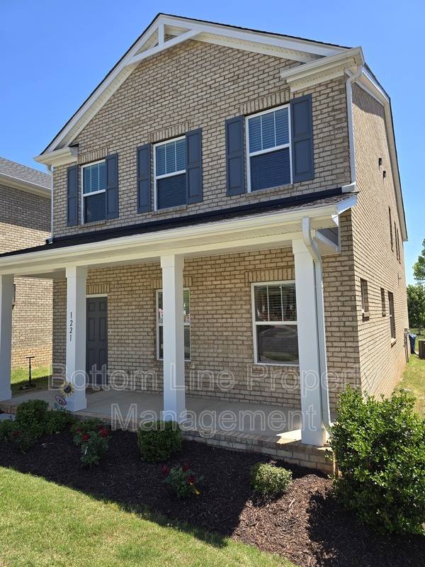 House for rent at 1221 Colgher St, Charlotte, NC 28227