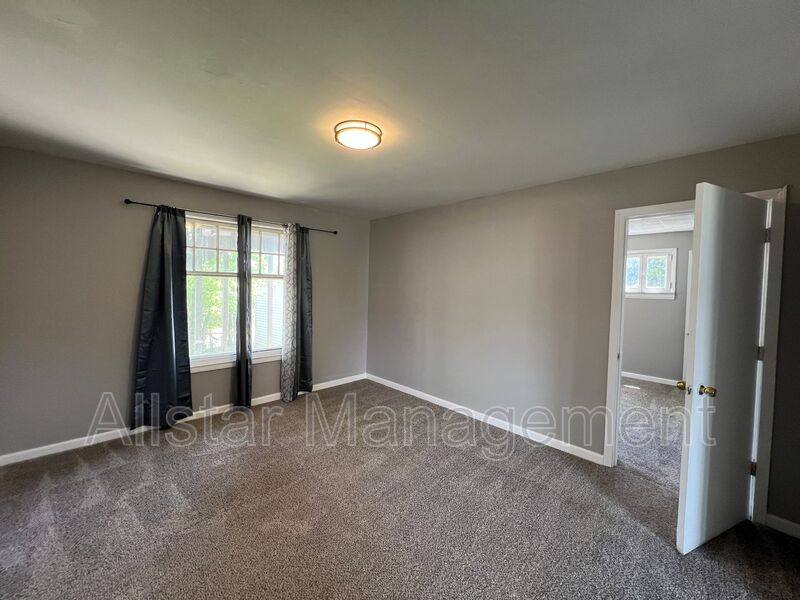 Apartment for rent at 4859 E 97th St #DOWN, Cleveland, OH 44125