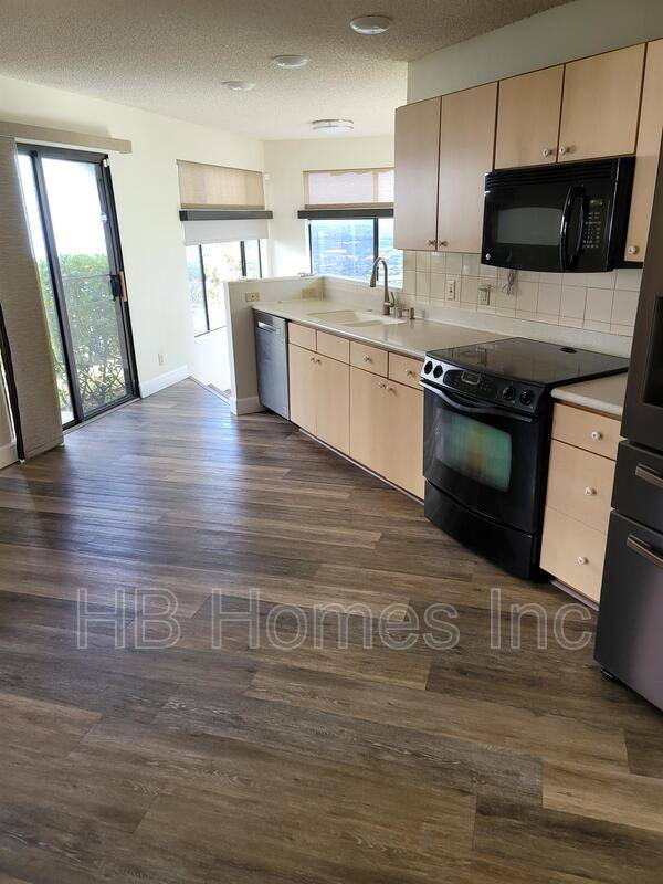 House for rent at 99-969E Aiea Heights Dr, Aiea, HI 96701