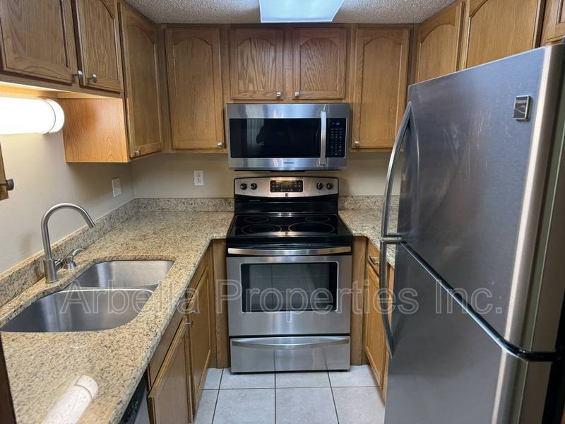 Condo for rent at 1608 Herrin Dr, Johnson City, TN 37604