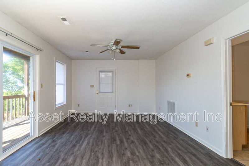 Apartment for rent at 616618622 628 N Cunningham Rd #2, Seymour, TN 37865