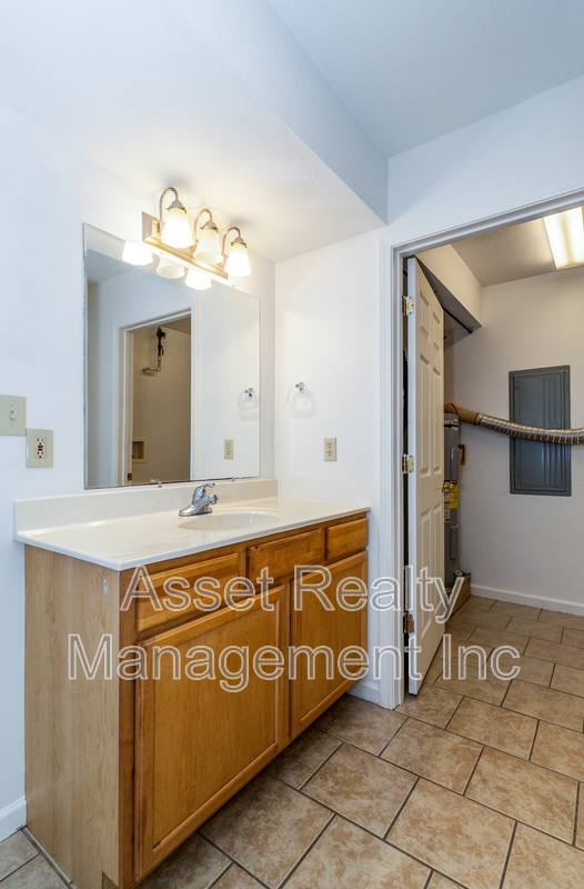 Apartment for rent at 616618622 628 N Cunningham Rd #2, Seymour, TN 37865