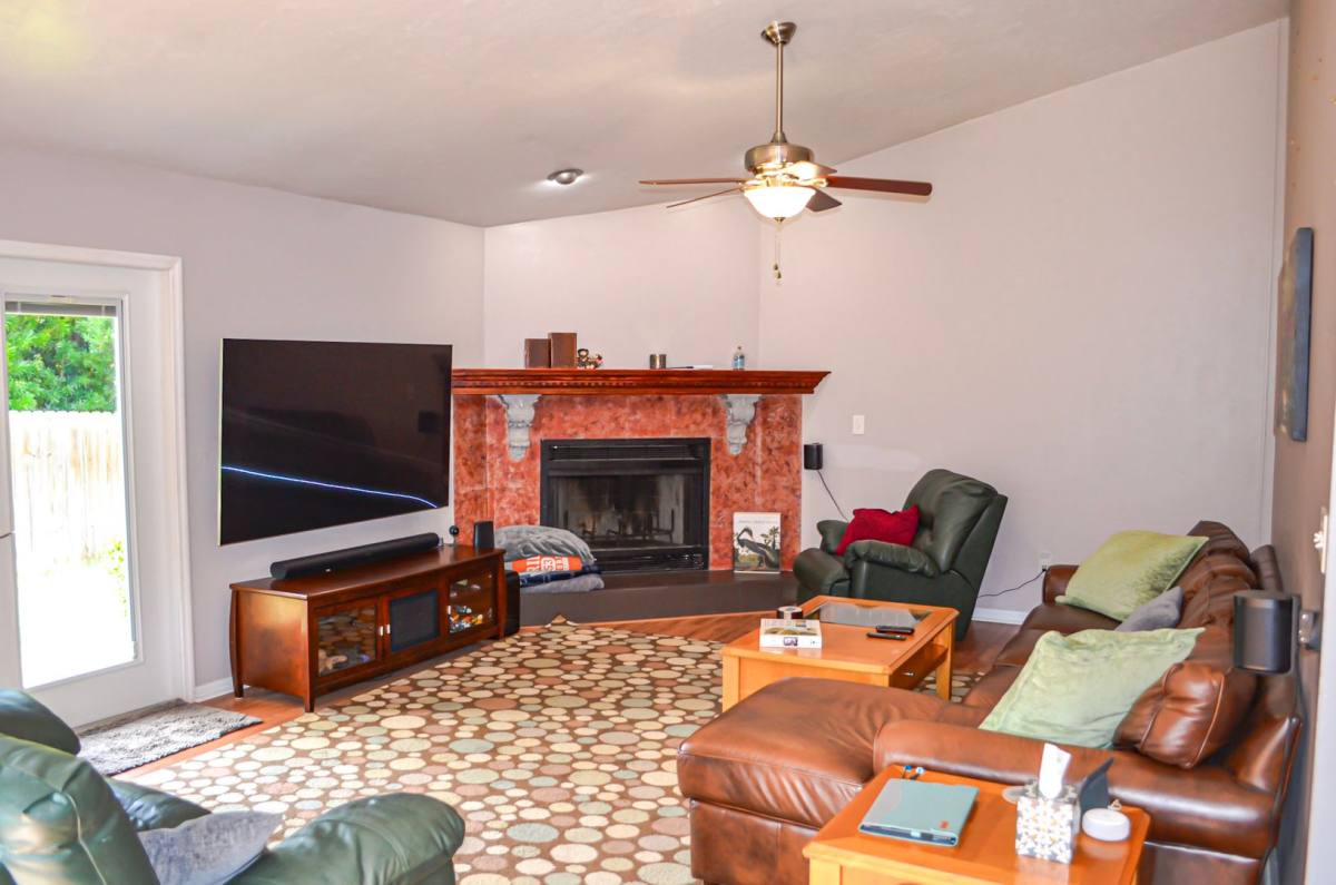 House for rent at 10930 NW 35th Place, Gainesville, FL 32606