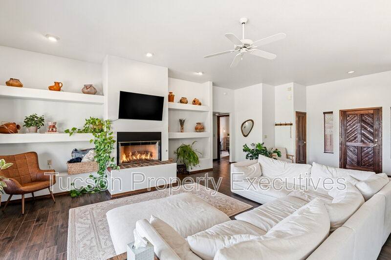 House for rent at 3901 N Vista De La Cima, Tucson, AZ 85750
