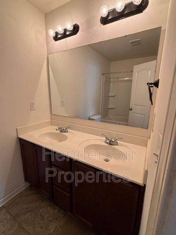 Townhouse for rent at 817 Ranchero St, Statesville, NC 28677
