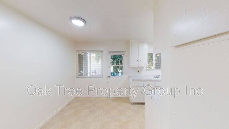 House for rent at 2425 - 2429 Humboldt Ave, Oakland, CA 94601
