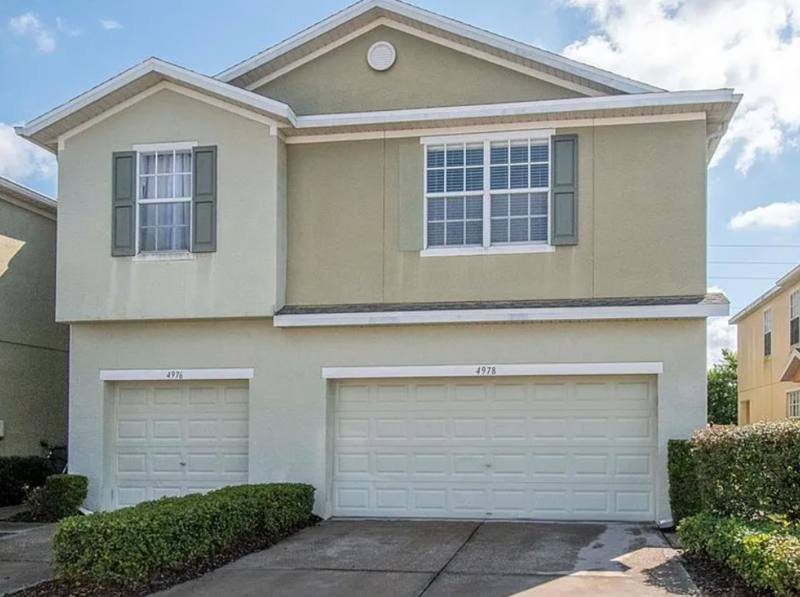 Townhouse for rent at 4978 White Sanderling Court #1, Tampa, FL 33619