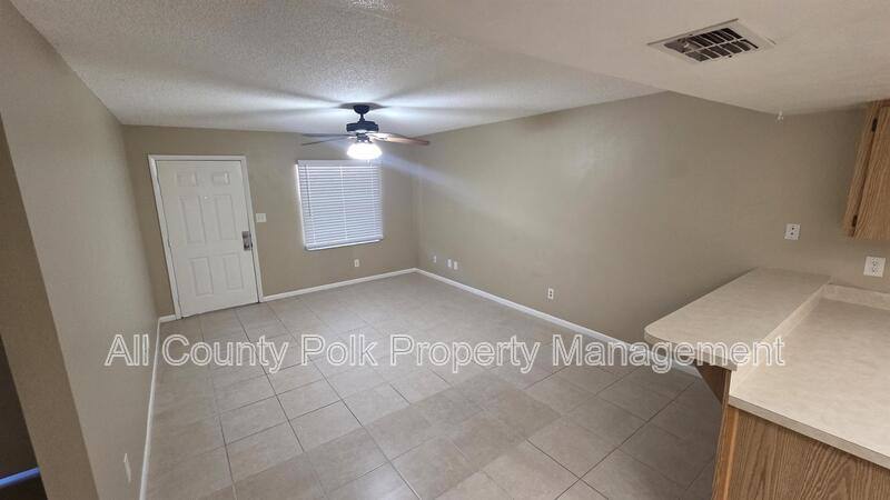 Apartment for rent at 4917 Malibu Court, Lakeland, FL 33811