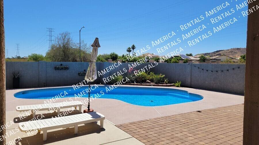 House for rent at 6101 W Whispering Wind Dr, Glendale, AZ 85310
