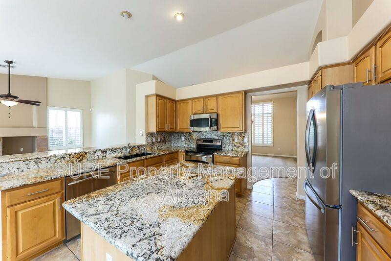 House for rent at 6427 E Marilyn Rd, Scottsdale, AZ 85254