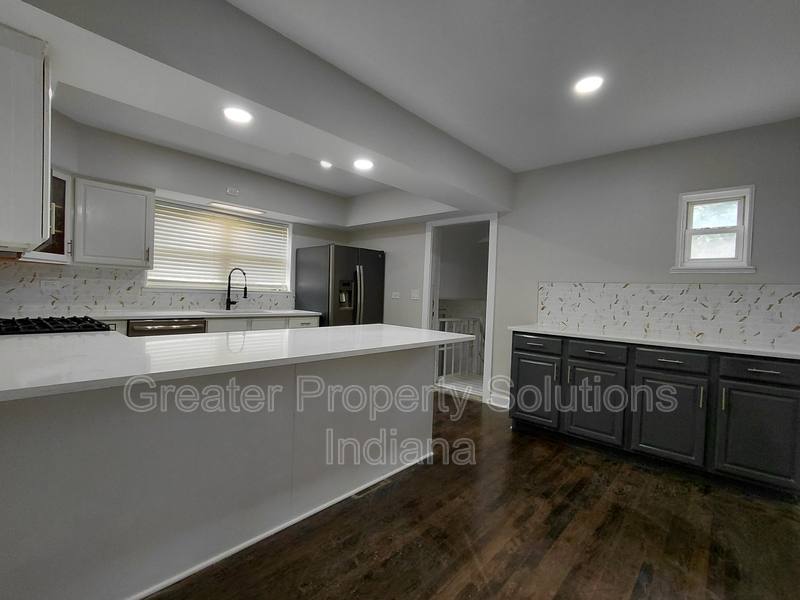 House for rent at 9605 Kennedy Ave, Highland, IN 46322