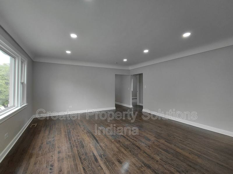 House for rent at 9605 Kennedy Ave, Highland, IN 46322