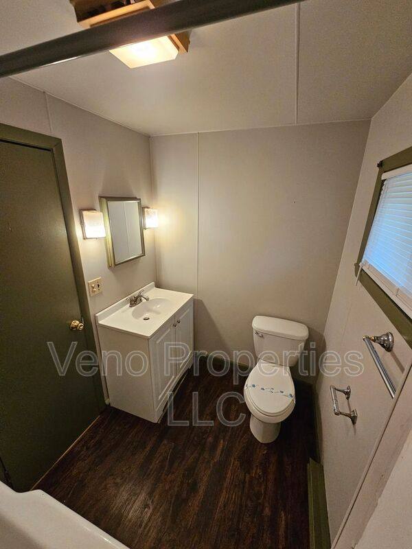 16-18 Division St #16 B, Cambridge, NY 12816 - Apartment for Rent - Image 9