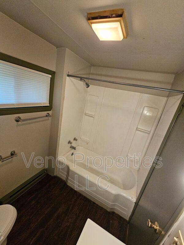 16-18 Division St #16 B, Cambridge, NY 12816 - Apartment for Rent - Image 8
