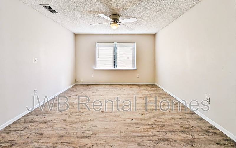 House for rent at 1612 Alfen St, Jacksonville, FL 32254