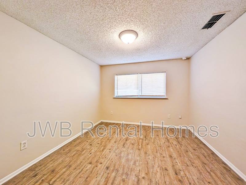 House for rent at 1612 Alfen St, Jacksonville, FL 32254