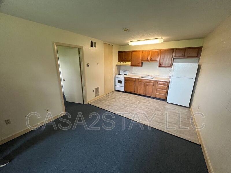 Apartment for rent at 2163 St Johns Place, Louisville, KY 40210