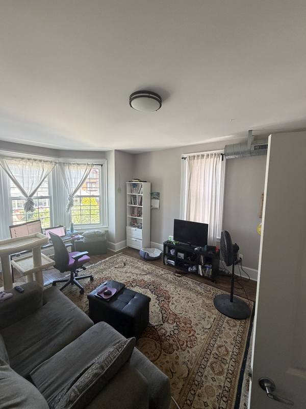 Apartment for rent at 4948 Walnut St #2, Philadelphia, PA 19139