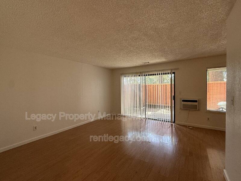 Apartment for rent at 2125 Northwood Circle #D, Concord, CA 94520