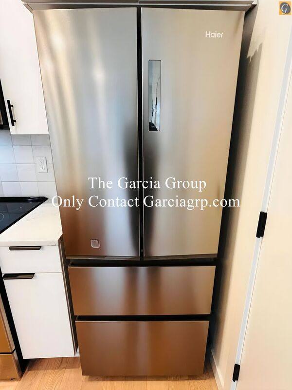 Townhouse for rent at 3025 SE Division St, Portland, OR 97202