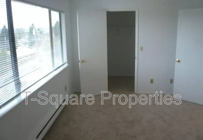 House for rent at 5209 S 4th Ave #A, Everett, WA 98203