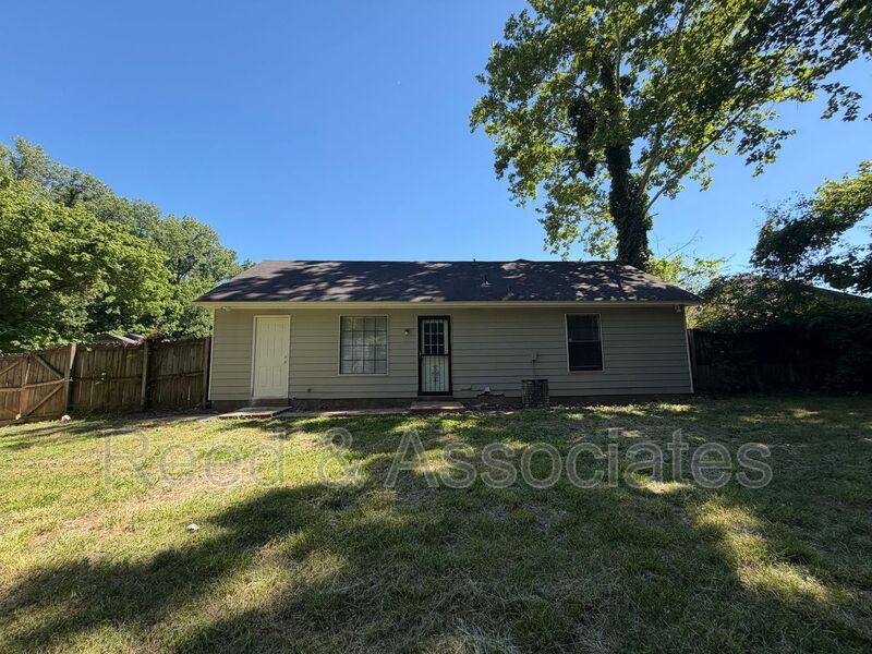House for rent at 3440 Keokee Cove, Memphis, TN 38128