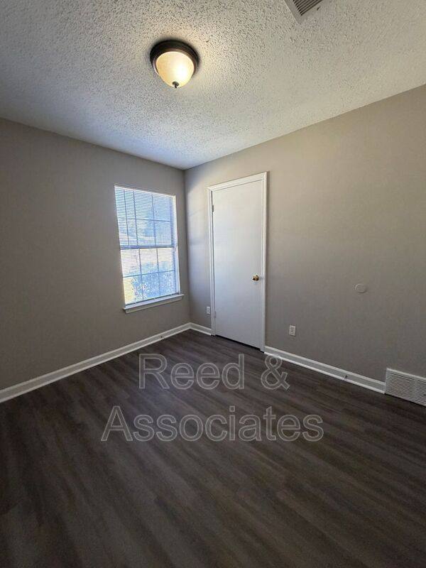 House for rent at 3440 Keokee Cove, Memphis, TN 38128