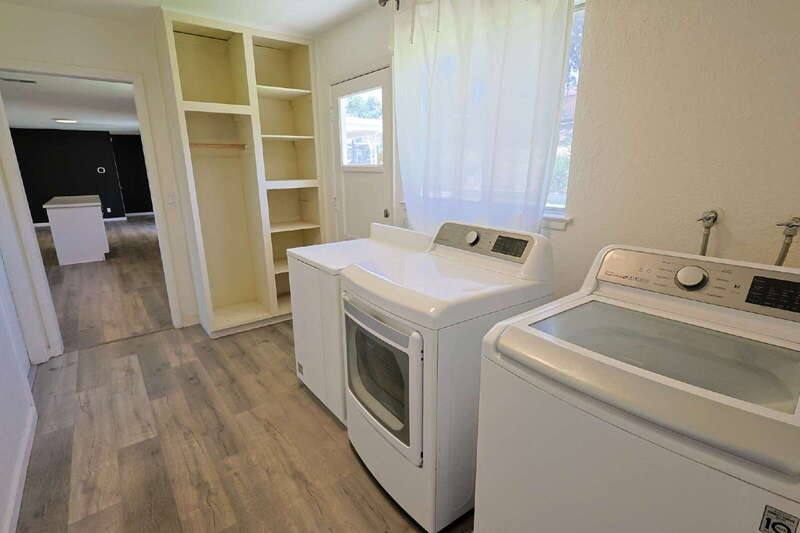 House for rent at 20450 College Blvd, Riverside, CA 92507