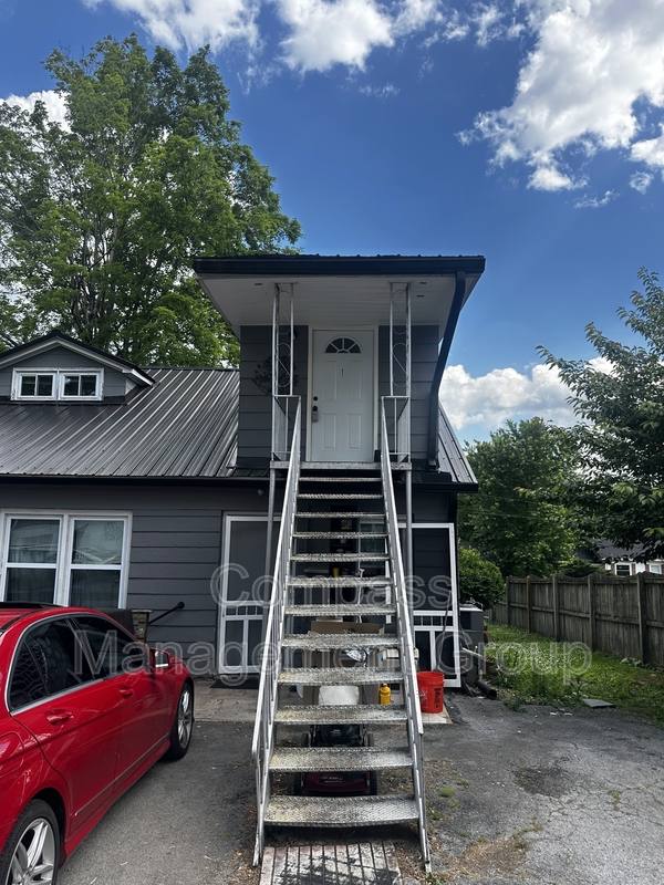 Apartment for rent at 3121 Conner Dr #1, Knoxville, TN 37918