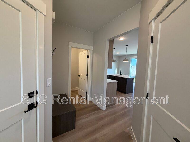 Townhouse for rent at 597 E Hemsworth Lane, Washington, UT 84780
