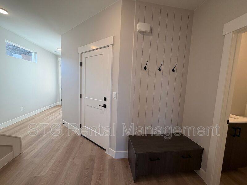 Townhouse for rent at 597 E Hemsworth Lane, Washington, UT 84780