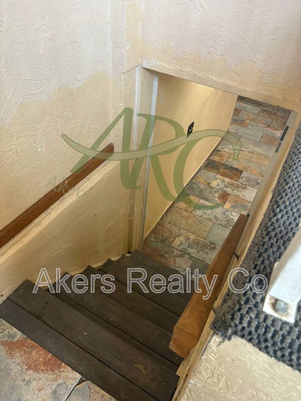 Apartment for rent at 123 Van Buren St #DOWNSTAIRS, Pueblo, CO 81004
