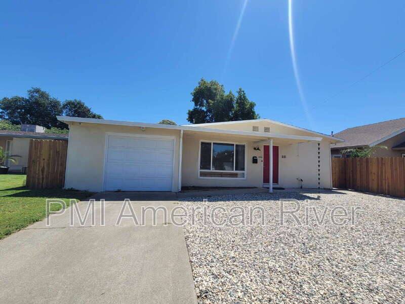 House for rent at 881 Beardsley Dr, West Sacramento, CA 95605