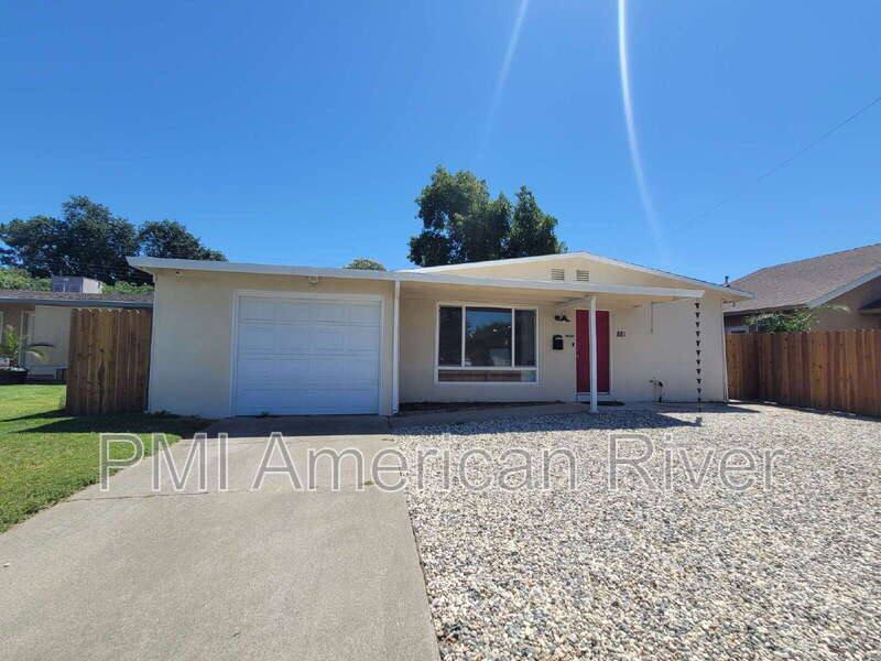 House for rent at 881 Beardsley Dr, West Sacramento, CA 95605