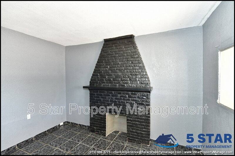 House for rent at 4425 La Luz Ave, El Paso, TX 79903