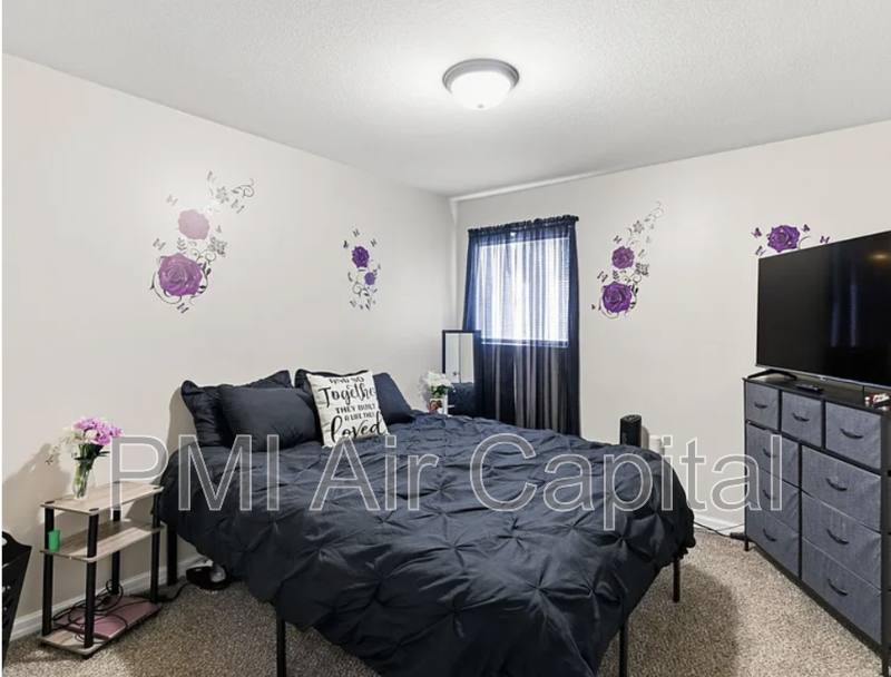 Apartment for rent at 4910 E Gilbert St, Wichita, KS 67218