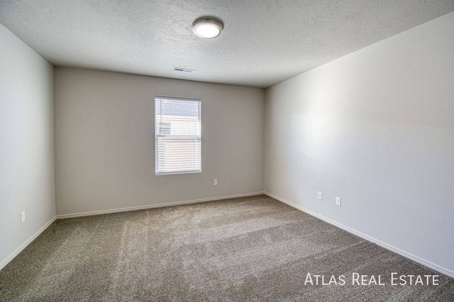 House for rent at 12713 Lignite Dr, Nampa, ID 83651