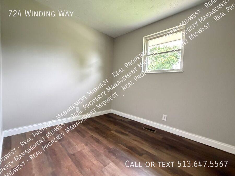 House for rent at 724 Winding Way, Cincinnati, OH 45245