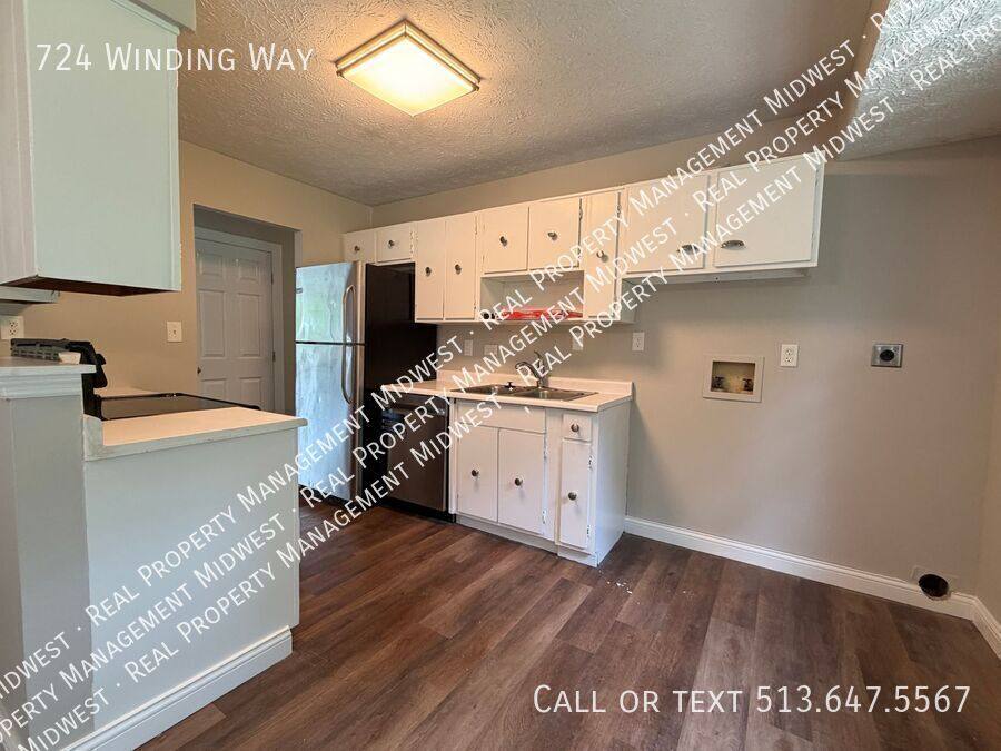 House for rent at 724 Winding Way, Cincinnati, OH 45245