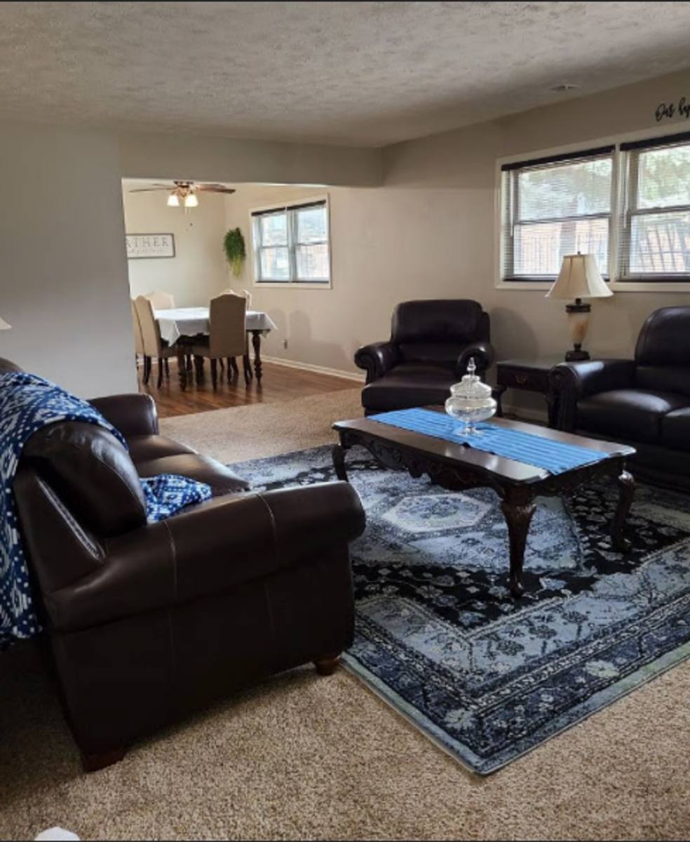 Condo for rent at 12841 12727 Woodcrest Dr, Omaha, NE 68137