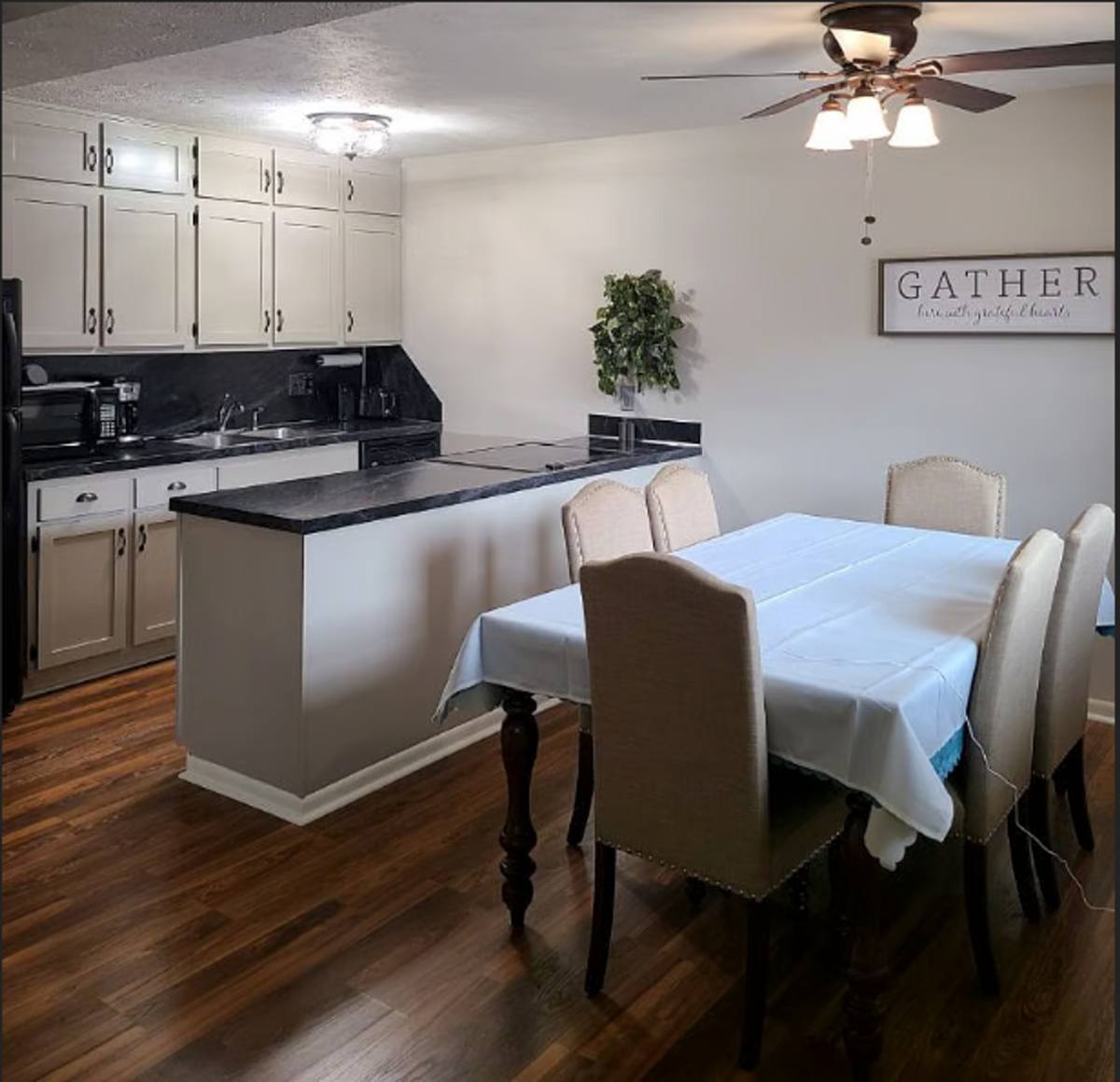 Condo for rent at 12841 12727 Woodcrest Dr, Omaha, NE 68137