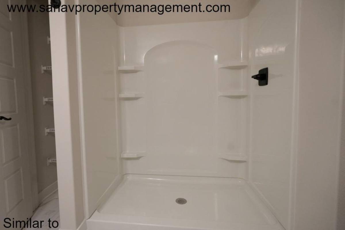 House for rent at 1169 Kierland Ave, West Des Moines, IA 50266