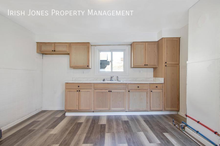 Apartment for rent at 35 Benzinger St #1, Buffalo, NY 14206
