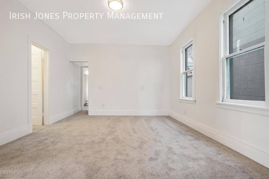 Apartment for rent at 35 Benzinger St #1, Buffalo, NY 14206